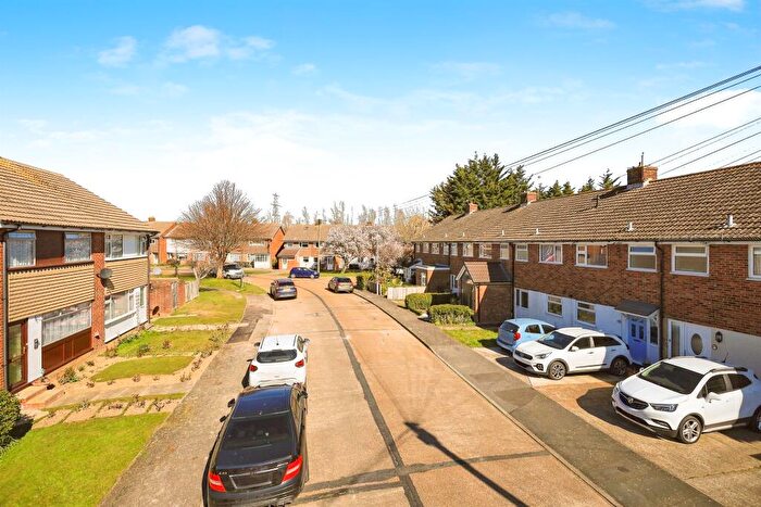 3 Bedroom Terraced House For Sale In Winkney Road, Eastbourne, BN22