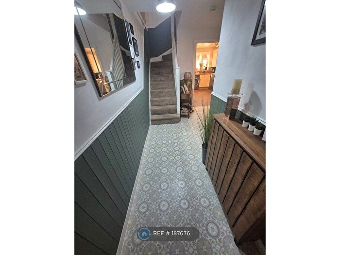 3 Bedroom Terraced House To Rent In Hamilton Drive, Bridgwater, TA6