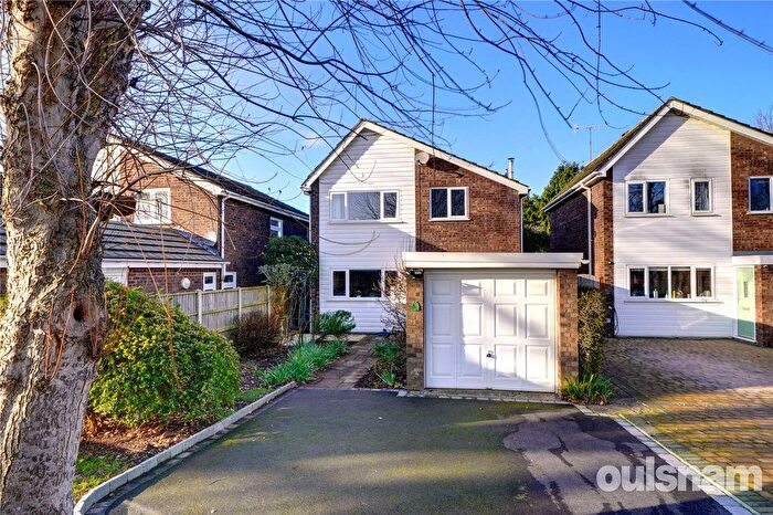 3 Bedroom Detached House For Sale In Orchard Rise, Droitwich, Worcestershire, WR9