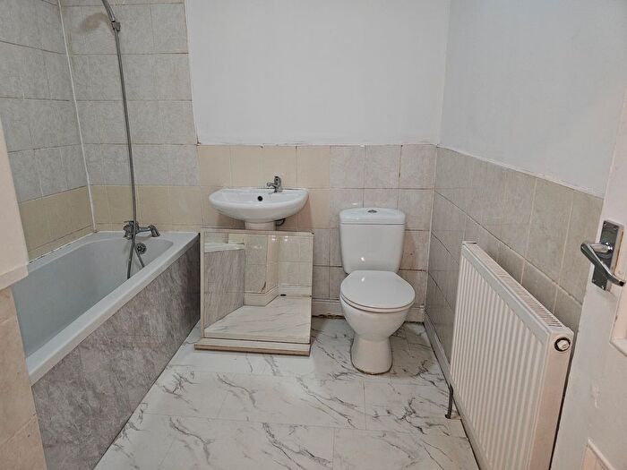 2 Bedroom Terraced House For Sale In Williams Road, Burnley, BB10