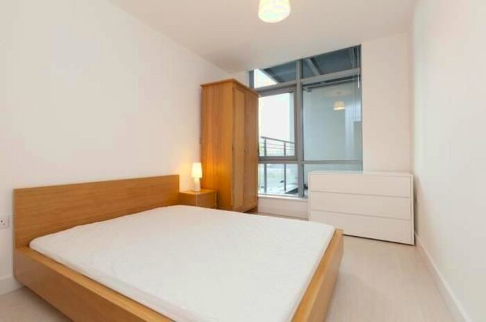 2 Bedroom Flat To Rent In Manor Mills, Ingram Street, Leeds, West Yorkshire, LS11