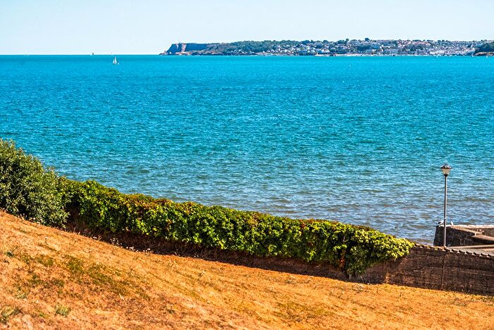 2 Bedroom Flat For Sale In Alta Vista Road, Paignton, Devon, TQ4