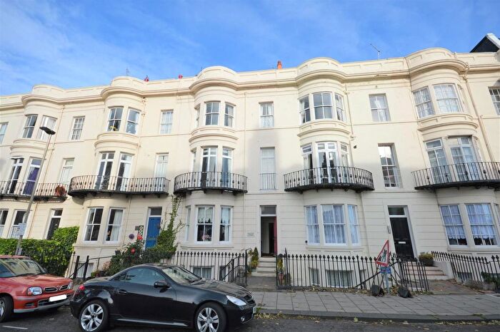 1 Bedroom Flat To Rent In Albion Road, Scarborough, YO11