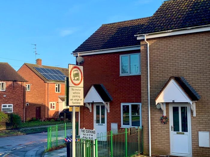 2 Bedroom Property To Rent In The Catkins, Dogsthorpe, Peterborough, PE1