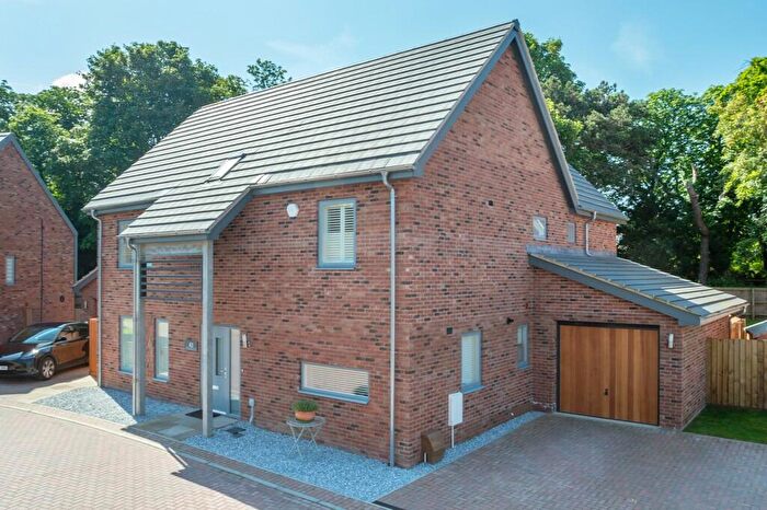 4 Bedroom Detached House For Sale In Kentford, Suffolk, CB8