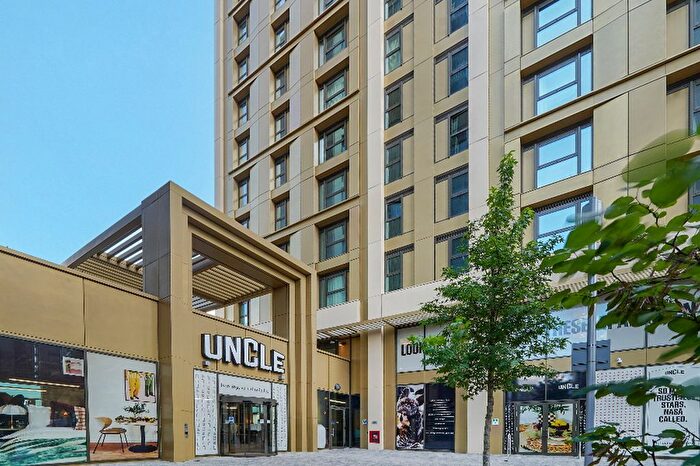 1 Bedroom Flat To Rent In Artisan Point, Victoria Road, W3