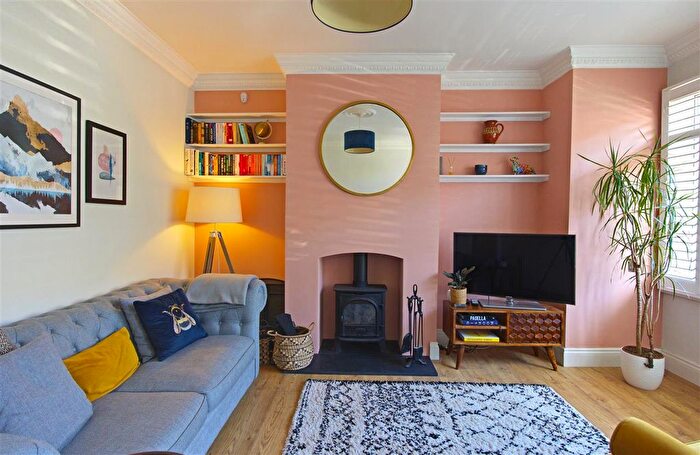 3 Bedroom Terraced House For Sale In Purley Road, South Croydon, CR2