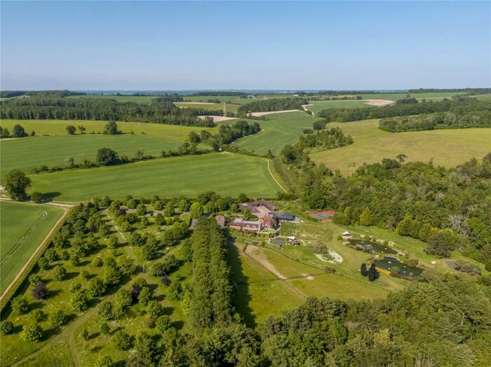 6 Bedroom Equestrian Facility For Sale In Lower Preshaw Lane, Upham, Southampton, SO32