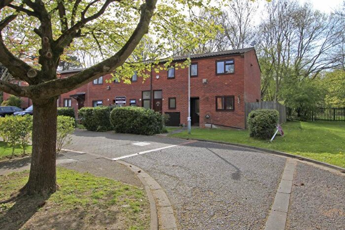 1 Bedroom Flat To Rent In Langton Grove, Northwood, HA6