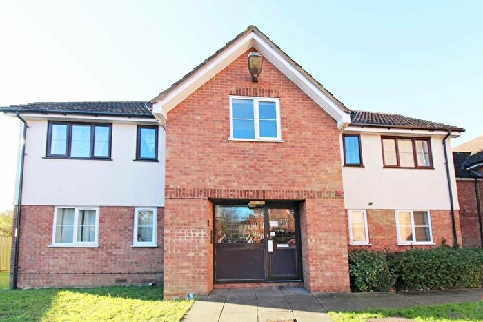 2 Bedroom Flat To Rent In Sundew Court, Wembley, HA0