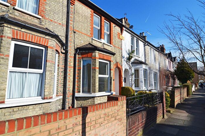 3 Bedroom Terraced House To Rent In Wick Road, Teddington, TW11