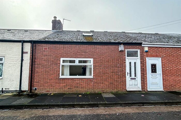 1 Bedroom Cottage For Sale In Collingwood Street, Southwick Sunderland, SR5