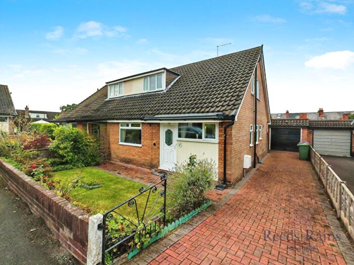 3 Bedroom Bungalow For Sale In Siddington Avenue, Northwich, Cheshire, CW9