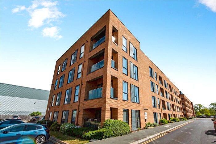 1 Bedroom Flat For Sale In Windstar Drive, South Ockendon, Essex, RM15