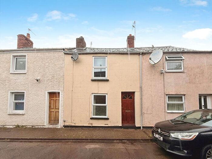 2 Bedroom Terraced House For Sale In Whitehart Street, Cheltenham, Gloucestershire, GL51