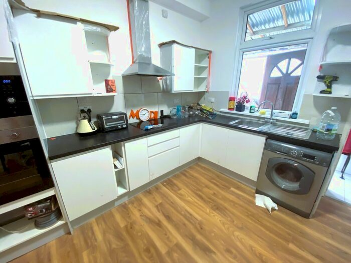 1 Bedroom Flat To Rent In Argyle Road, Ilford, IG1