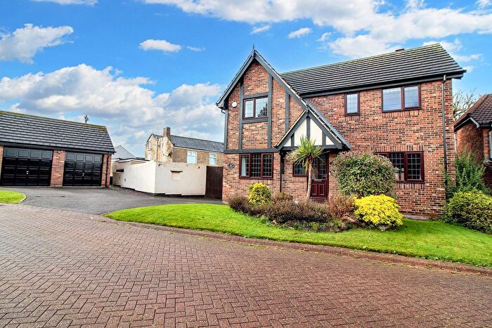 4 Bedroom Detached House For Sale In Oates Orchard, Mosborough, S20