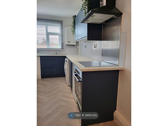 Studio To Rent In North Yorkshire, Tadcaster, LS24