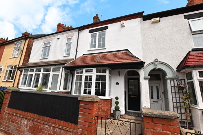 3 Bedroom Terraced House For Sale In Oxford Street, Cleethorpes, DN35
