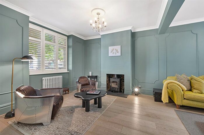 3 Bedroom Terraced House For Sale In Southdown Road, Wimbledon, SW20
