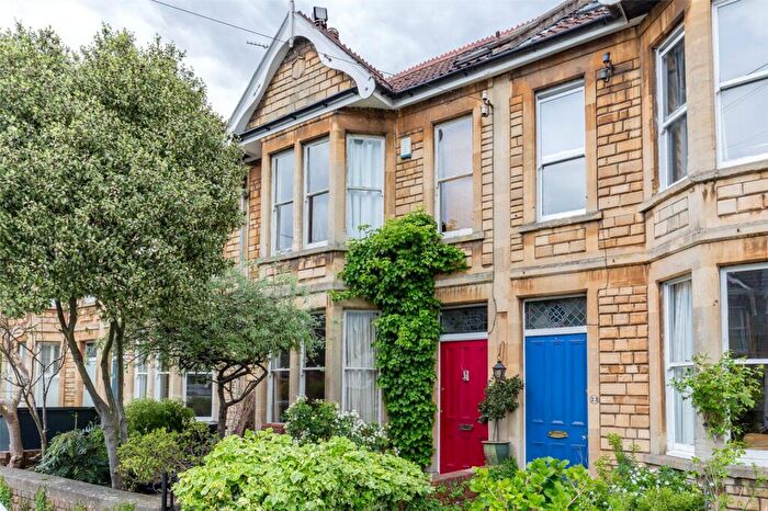 4 Bedroom Terraced House For Sale In Russell Road, Westbury Park, Bristol, BS6