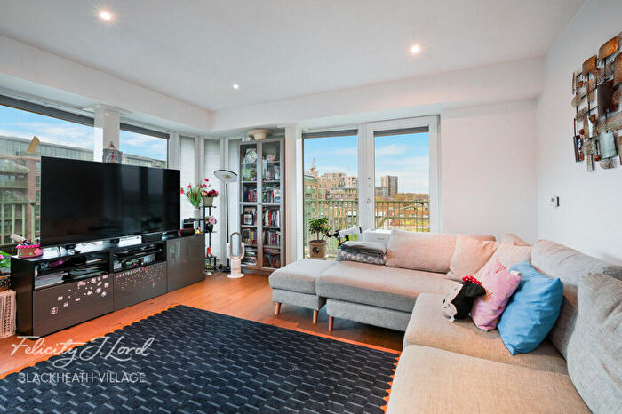 2 Bedroom Apartment For Sale In Tudway Road, London, SE3