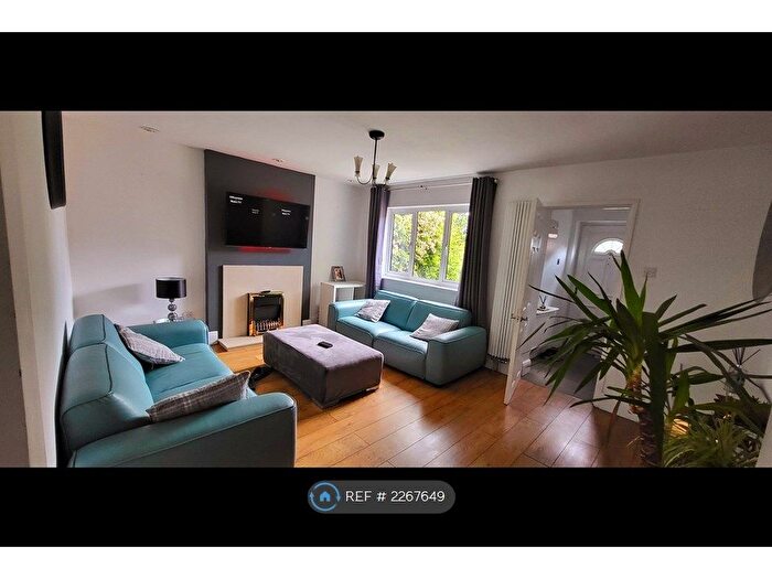 4 Bedroom Detached House To Rent In Shorham Rise, Two Mile Ash, Milton Keynes, MK8