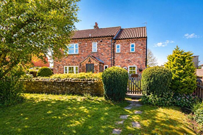 4 Bedroom Detached House For Sale In Lumley Lane, Kirkby Fleetham, Northallerton, North Yorkshire, DL7