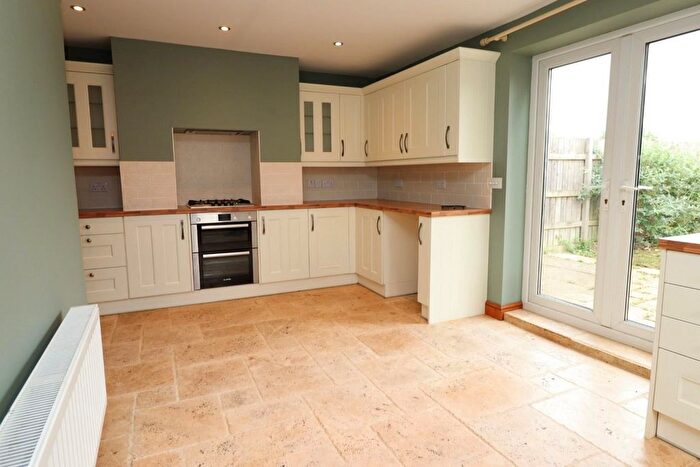 3 Bedroom End Terrace House For Sale In Denison Road, Pocklington, York, YO42