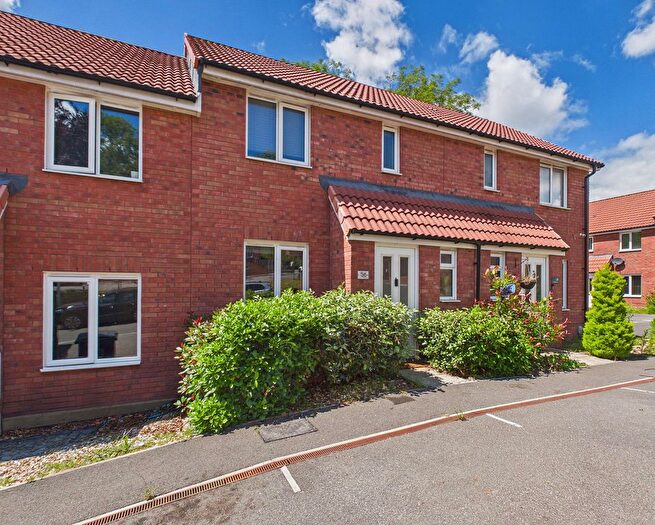 3 Bedroom Terraced House For Sale In Luscombe Close, Paignton, TQ3