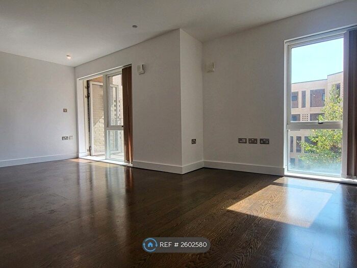 1 Bedroom Flat To Rent In Parker Building, London, SE16