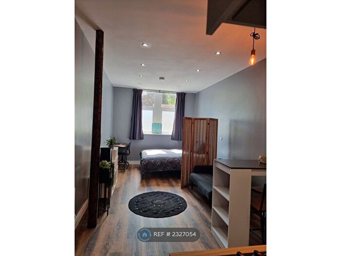 Studio To Rent In Portland Street, Huddersfield, HD1