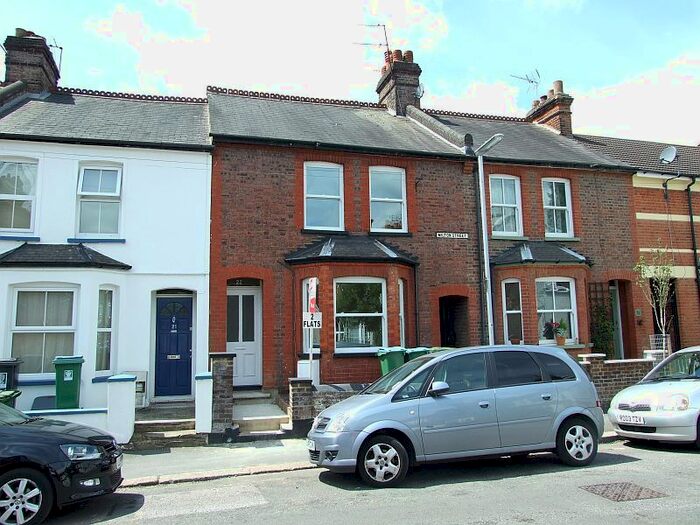 1 Bedroom Flat To Rent In Milton Street, Watford WD24