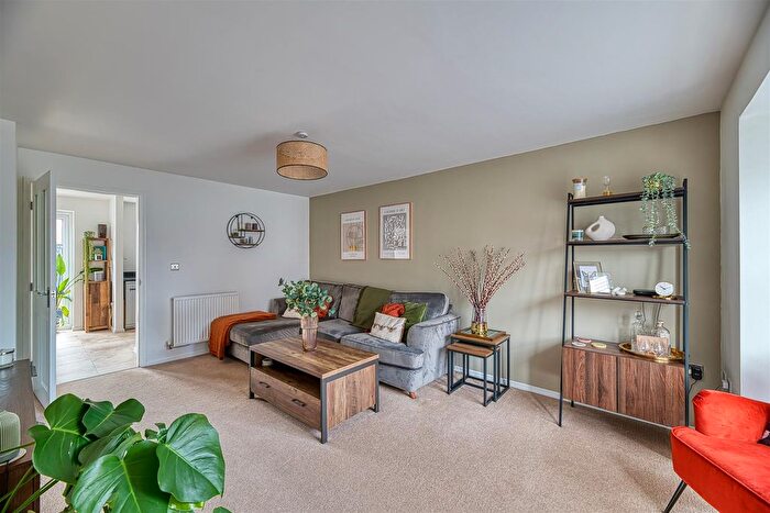 3 Bedroom Town House For Sale In Portland Road, Great Sankey, Warrington, WA5
