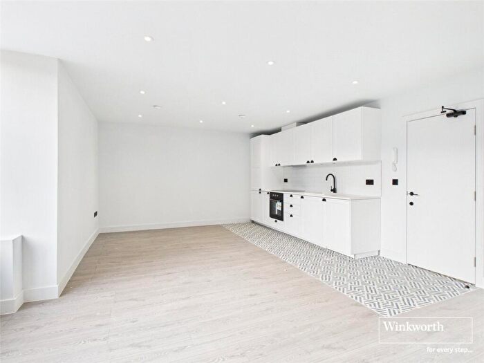 Studio To Rent In London Road, Newbury, Berkshire, RG14