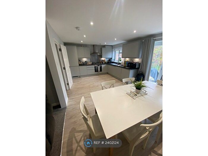 5 Bedroom Semi-Detached House To Rent In Willow Way, Guildford, GU1