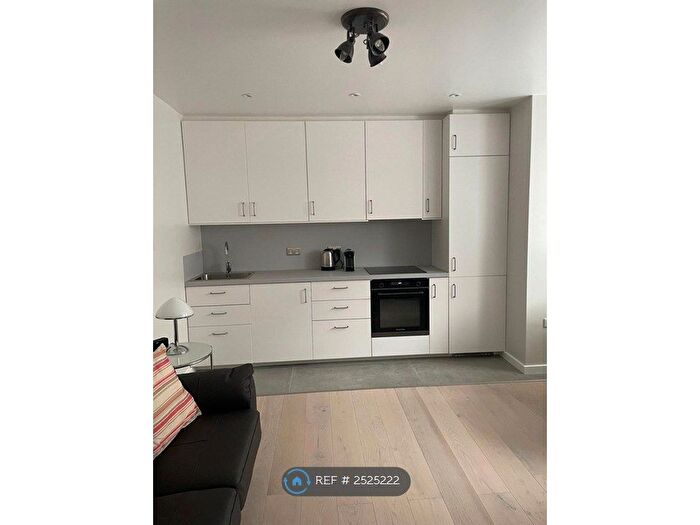 1 Bedroom Flat To Rent In Fairfield Road, London, N8