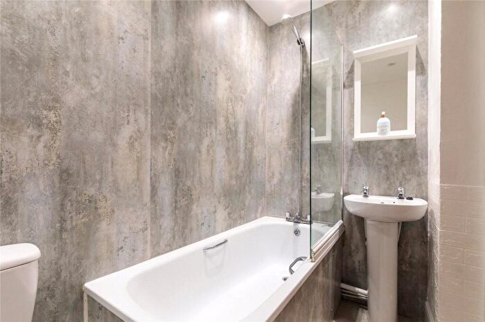 1 Bedroom Flat To Rent In Wick Road, Trowbridge Estate, E9