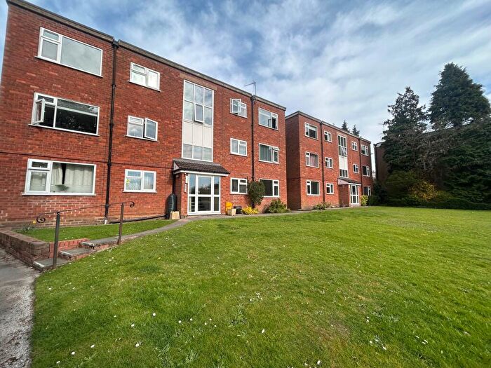 2 Bedroom Apartment To Rent In Grenfell Court, Birmingham Road, Sutton Coldfield., B72