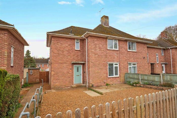 5 Bedroom House To Rent In Coniston Close, Norwich, NR5