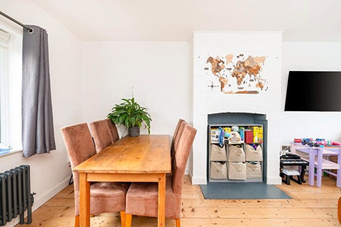 3 Bedroom End Of Terrace House For Sale In Claverham Road, Claverham, BS49