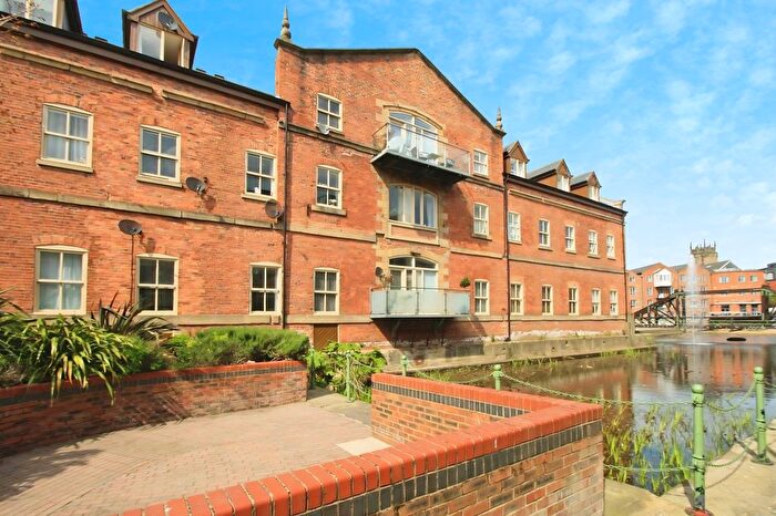 1 Bedroom Flat To Rent In Flyboat House, Navigation Walk, Leeds, West Yorkshire, LS10