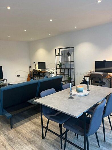 2 Bedroom Flat To Rent In Market Place, Wokinghgam, RG40