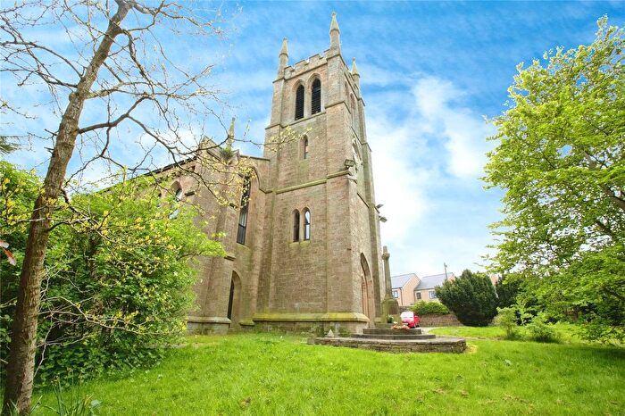 1 Bedroom Flat For Sale In Accrington Road, Burnley, Lancashire, BB11