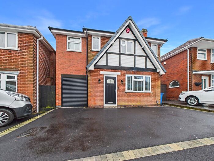 4 Bedroom Detached House For Sale In Laburnum Grove, Kingsway, DE22