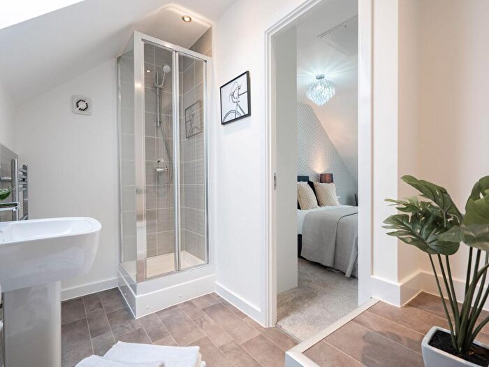 3 Bedroom Terraced House For Sale In Whitmore Place, Holbrook Lane, Coventry, West Midlands, CV6