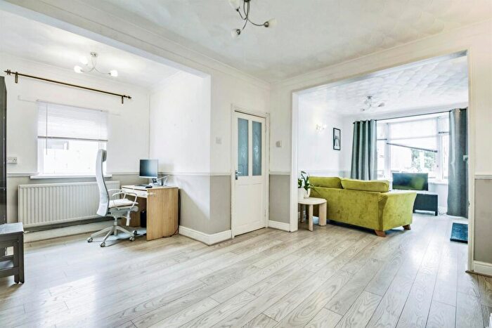 3 Bedroom End Of Terrace House For Sale In Crawford Street, ., Newport, NP19