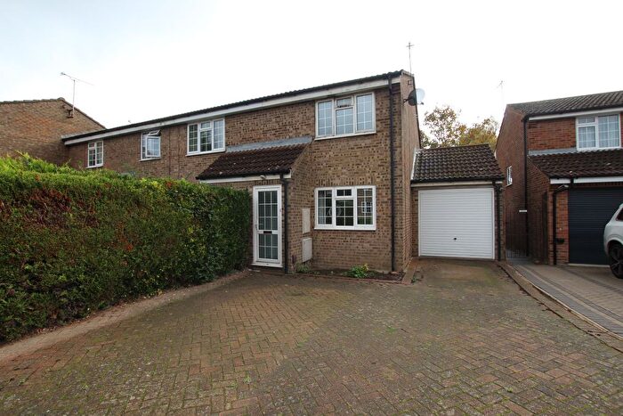 2 Bedroom End Terrace House For Sale In Nutley Close, Ashford, TN24