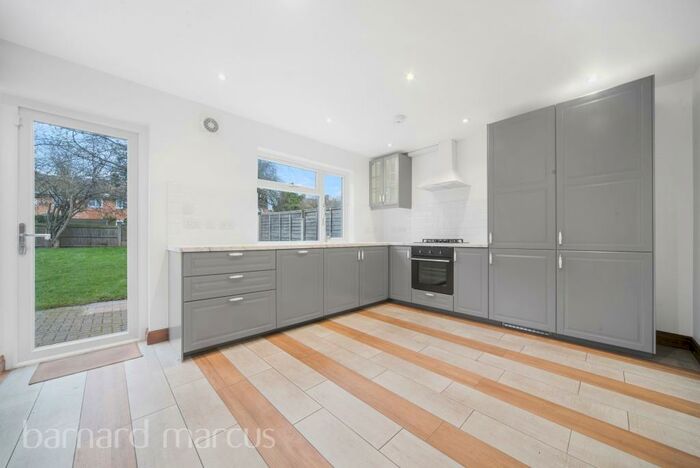 4 Bedroom House To Rent In Ronelean Road, Surbiton, KT6