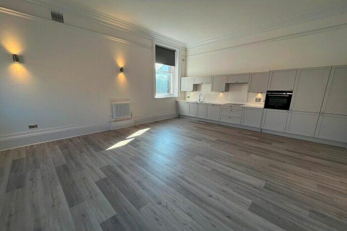 2 Bedroom Flat To Rent In St. Marys Gate, Derby, DE1